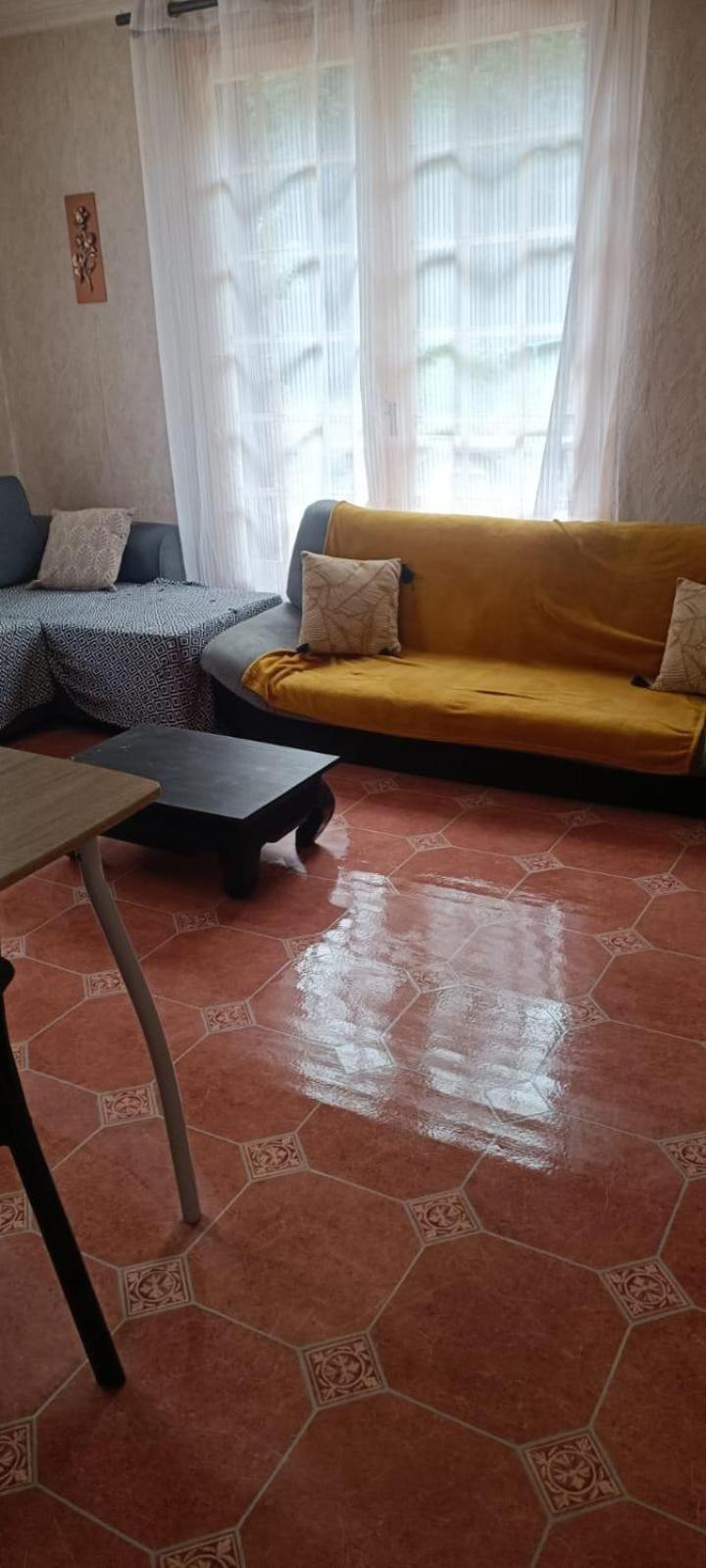 Appartement La Marmotte Compreignac エクステリア 写真
